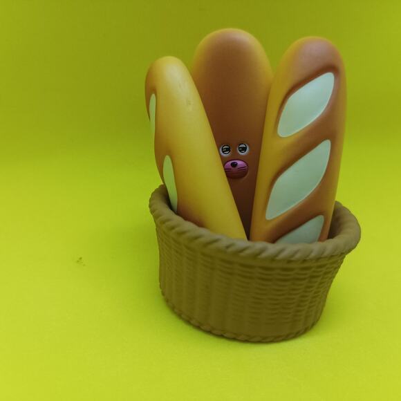 Pandorobou  - bread thief - figurine - Picture 1 of 3